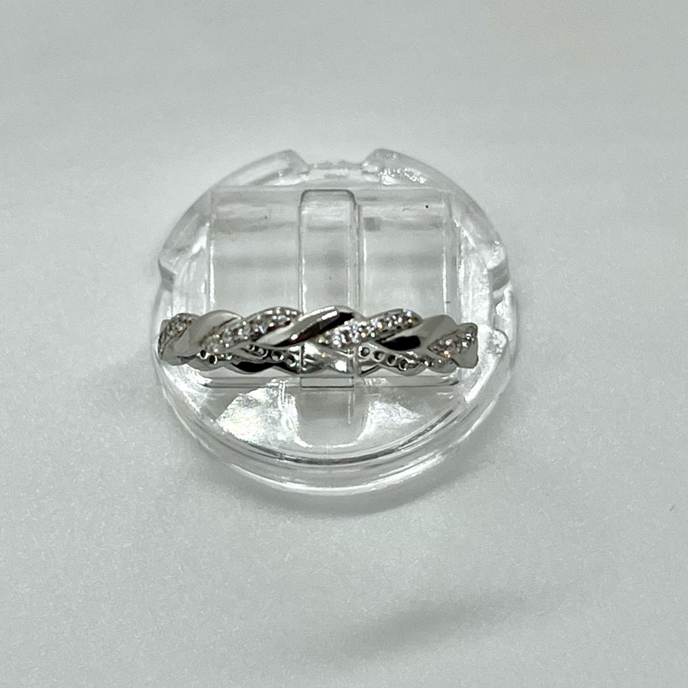 925 Silver Twist Design Clear CZ Ring. R22